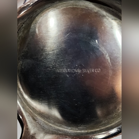 Vintage silver-plated tea set made by the International Silver Company - Picture 11 of 17